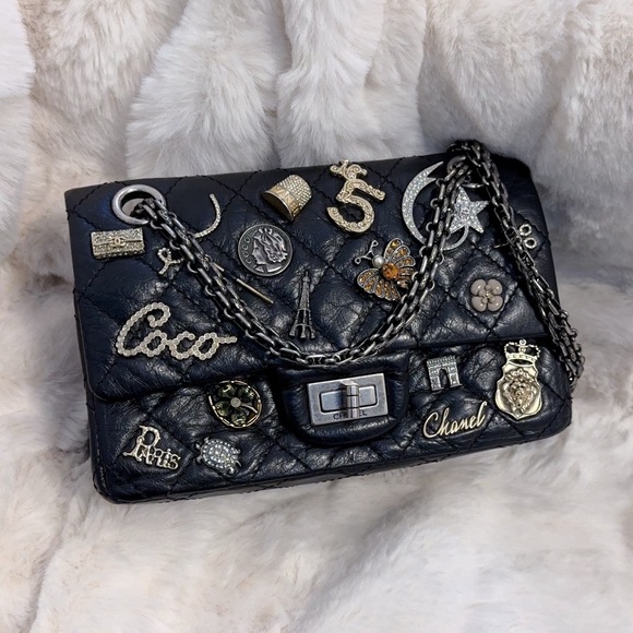 Chanel Lucky Charms 2.55 Reissue Flap Bag (size 224) - Picture 2 of 15